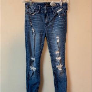 Distressed Skinny Jeans